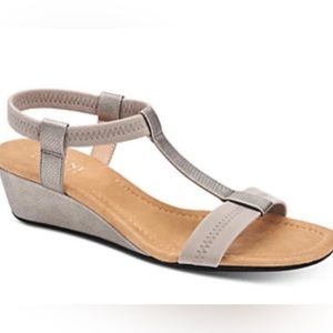 ALFANI Women's Step 'N Flex
Voyage Wedge Sandals